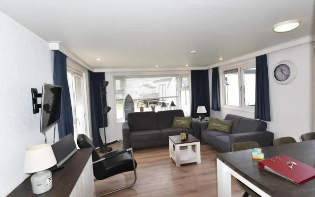 Chalet Zeester J38 Ameland