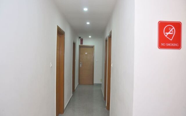 OYO 1676 Hotel Royal Punjab