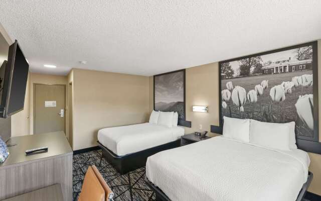 Super 8 by Wyndham Charlottesville