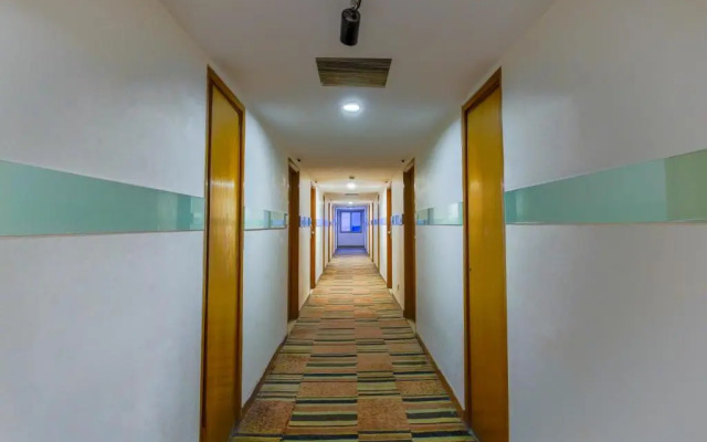 Gis Select Banjara Hills