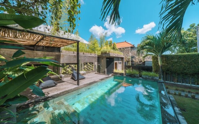 Villa Konkrete - Tropical 3BR