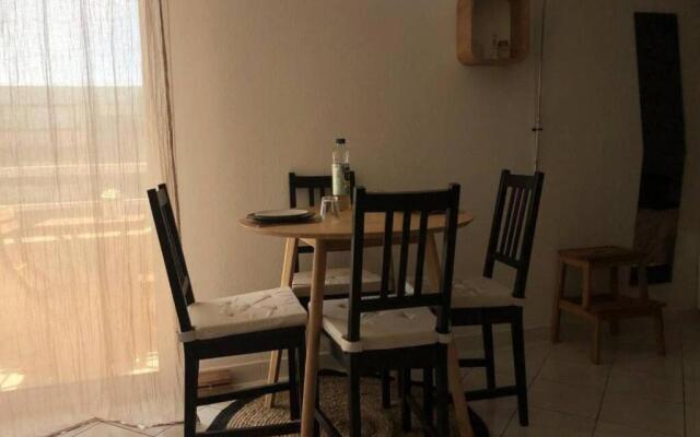 Cocon avec Balcon Proche Centre