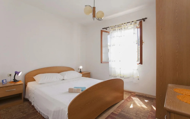 Villa Bistrana - 15m From sea - H