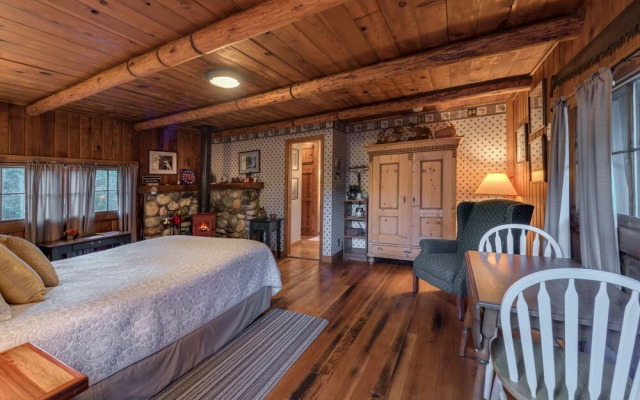 The Davies Family Inn