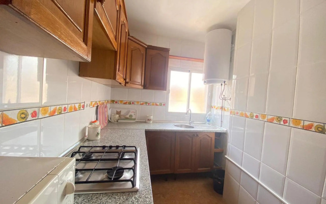 AMPLIO y CÉNTRICO APARTAMENTO CON APARCAMIENTO GRATUITO ALREDEDOR