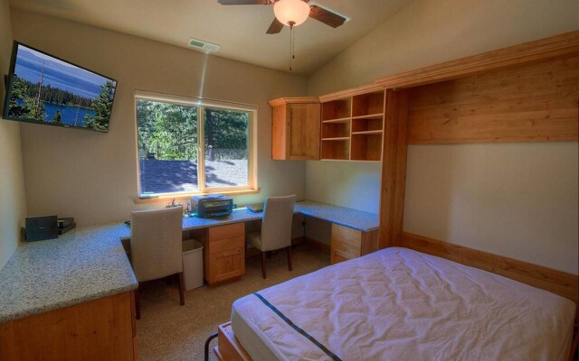 Hole in One Hideaway