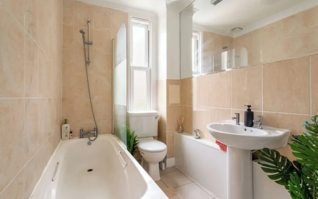 Super Central 3 Bed Property