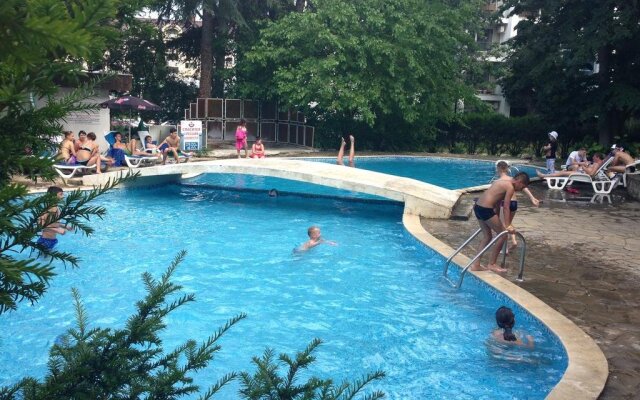 Hotel "Diana"