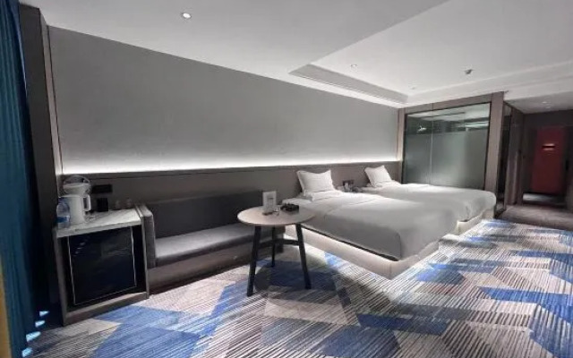 Tonghai country  seaman Hotel