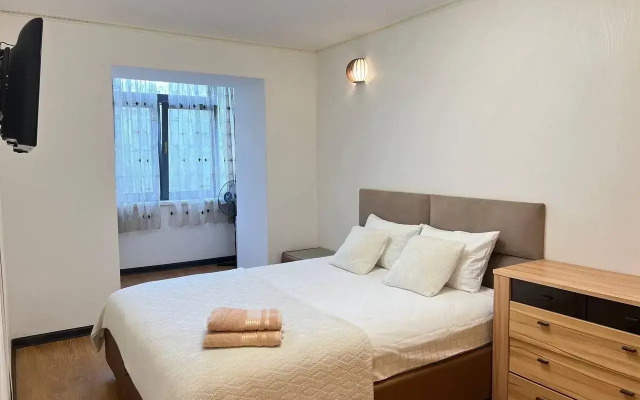 Tolstoy Apart (Толстой Апарт) на улице Лейтейзена 3