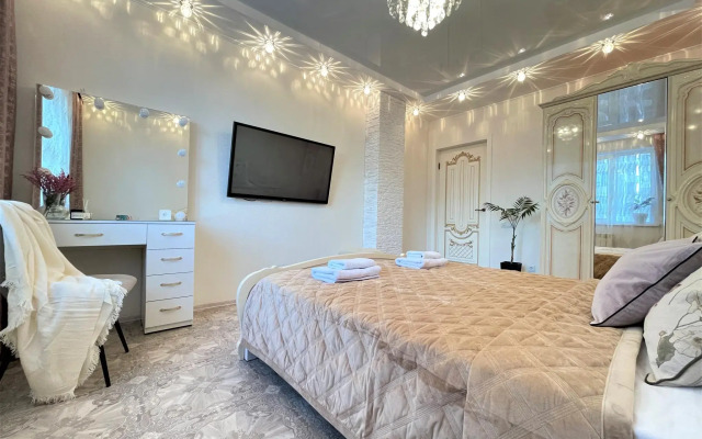 Сутки как дома на улице Дуси Ковальчук