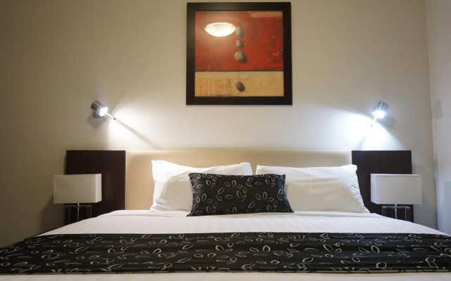 The Charles Boutique Hotel & Dining – Guest Rooms – Wagga Wagga