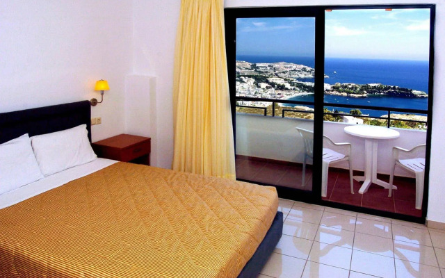 Pela Mare Hotel