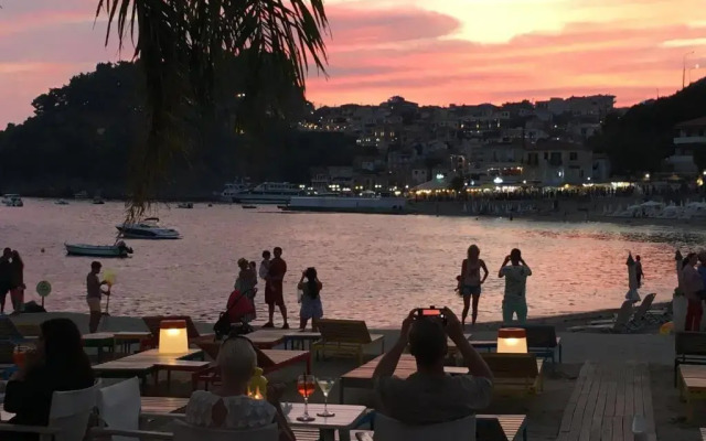 Villa Rossa Area Boutique Beach Resort