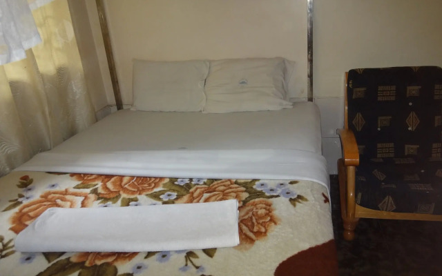 Midway Hotel