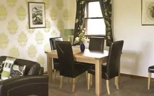 Ardoch Cottage Bed & Breakfast