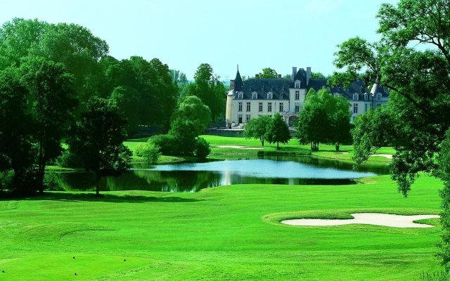 Château d'Augerville Golf & Spa Resort 5*