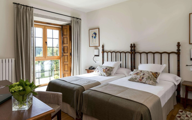 Parador De Tui