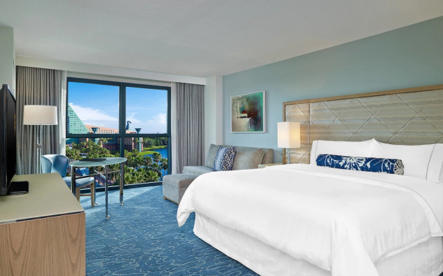 Walt Disney World Swan