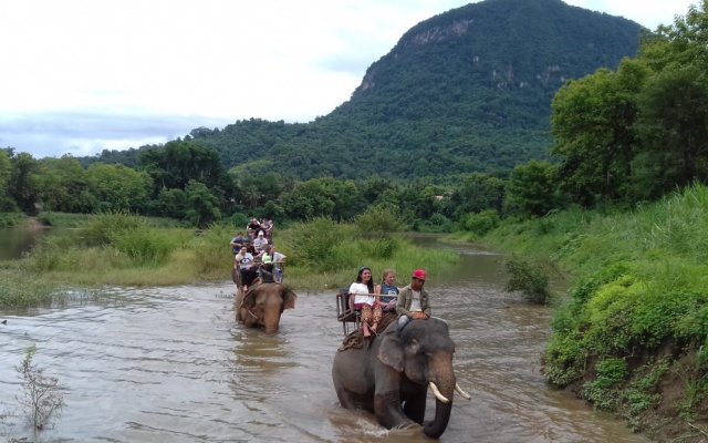 Mahout Hotel