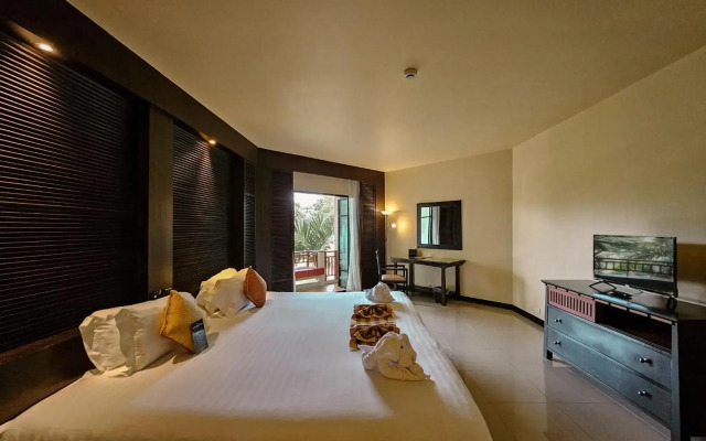 The Nouveau Chumphon Beach Resort & Golf