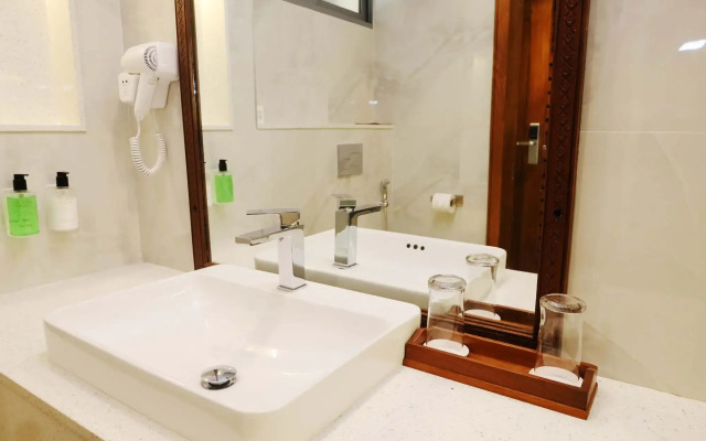 Baobab Beach Resort and Spa