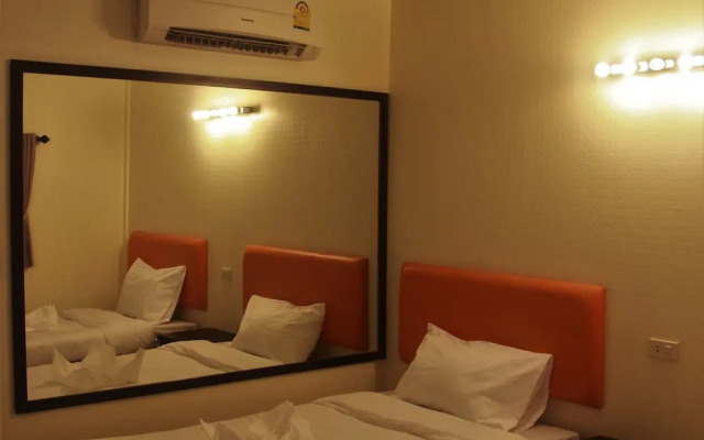 Ngeeb Bed & Breakfast