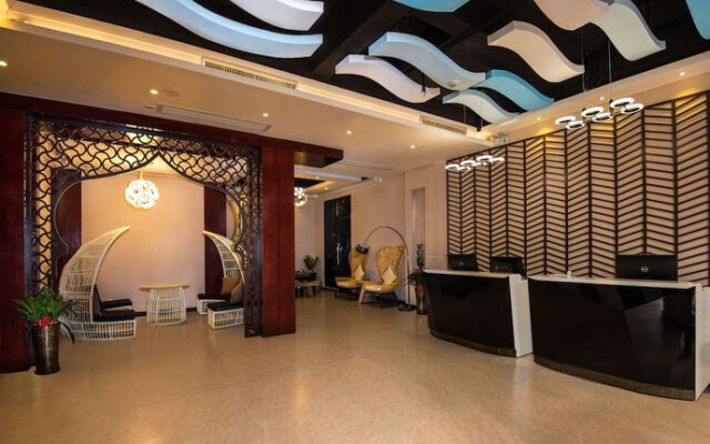 Al Khaleej Holiday