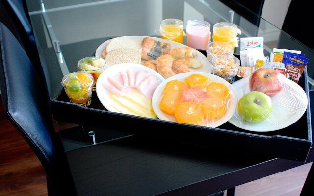 CH Recoleta Suites