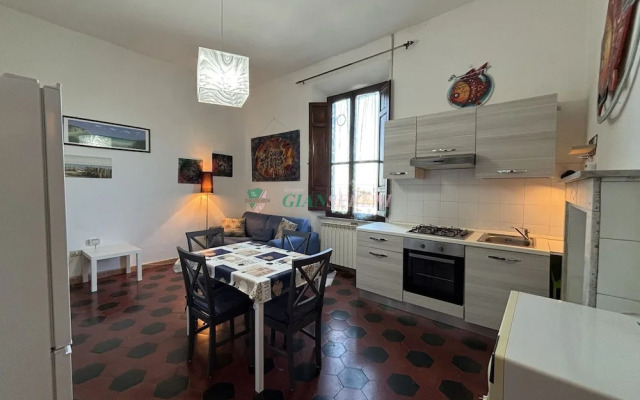 5 Beds in a Prestigious Villa-rif Leccio