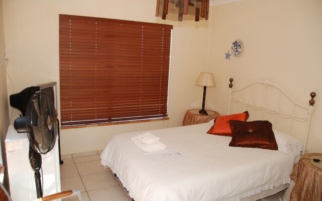 Palms Lodge