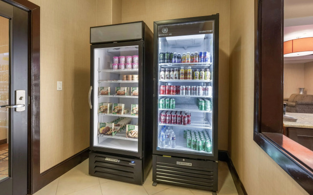 Best Western Plus Midland Suites