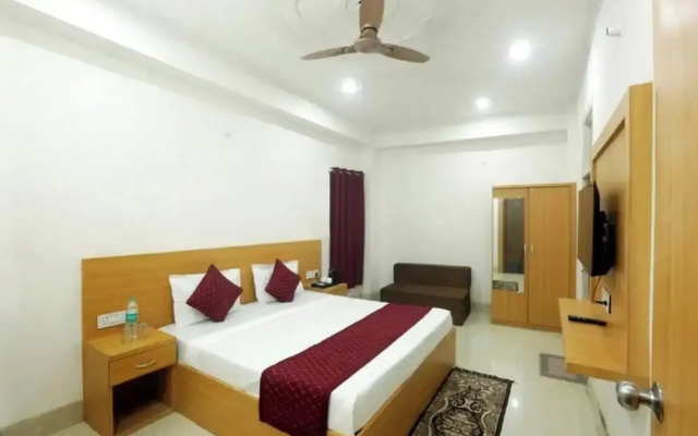 Hotel Dwarkadhish Plaza
