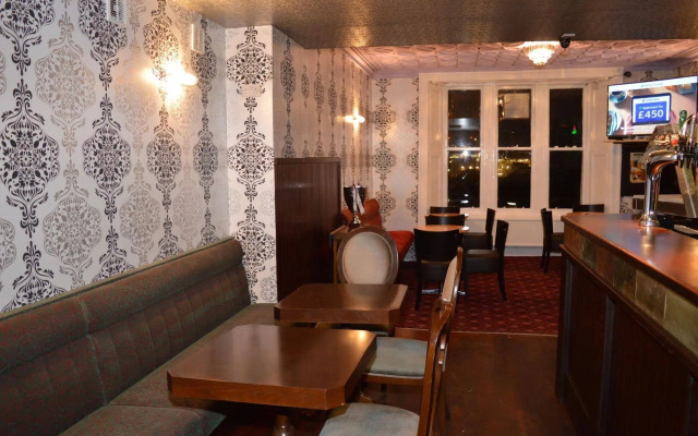 Tayview Hotel