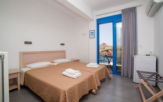 Agios Pavlos Hotel