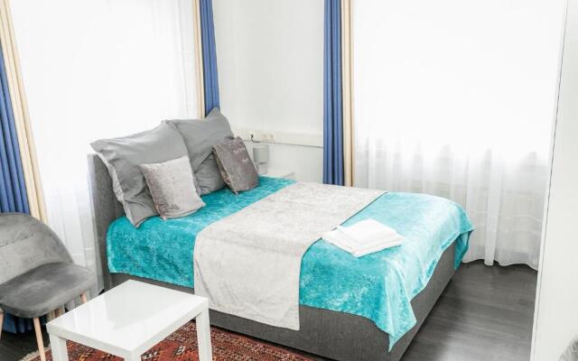 Tau Design Hotel