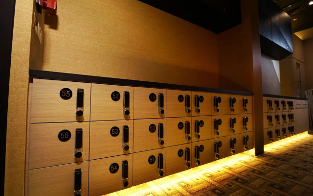 CUBE Boutique Capsule Hotel @ Kampong Glam