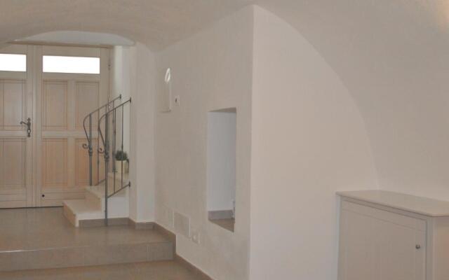 Casa Del Borgo Maria Luisa By Gardadomusmea