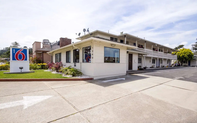 Fisherman's Cove Inn