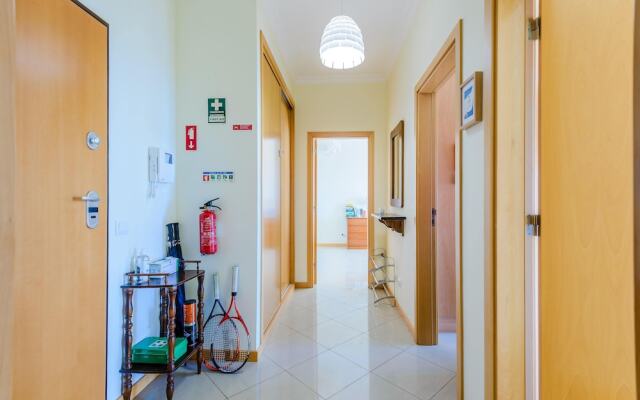 Sea view Apartment with sunbathing Terrace & 2 Swimming pools