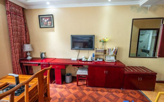 Donghu Villa Hotel
