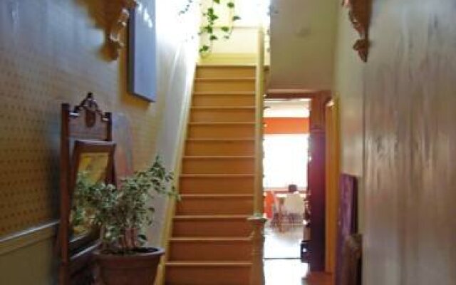 Gold Door Inn