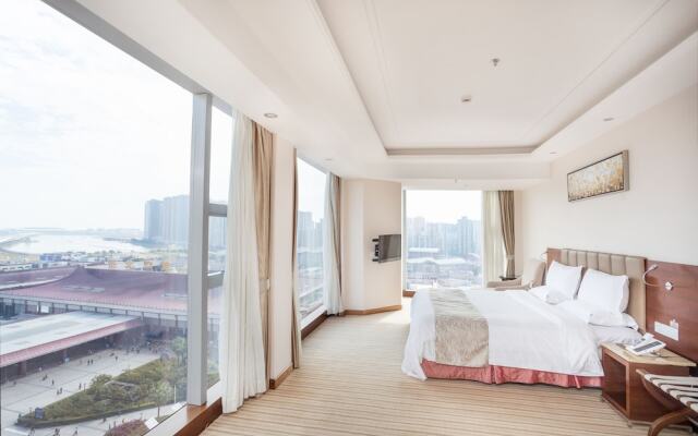 L Hotel Changsheng