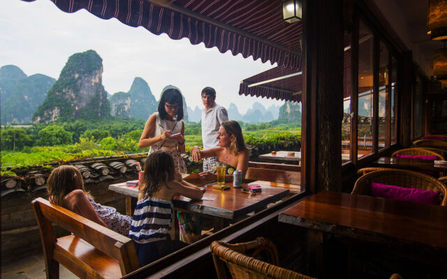 Yangshuo Hidden Dragon Villa Hotel