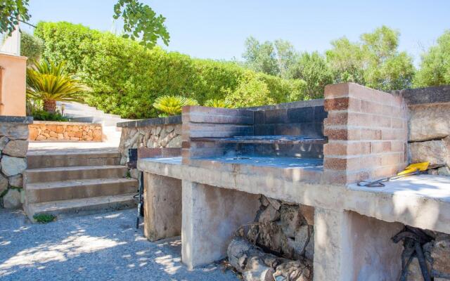 SA FONT - Villa for 6 people in Petra.