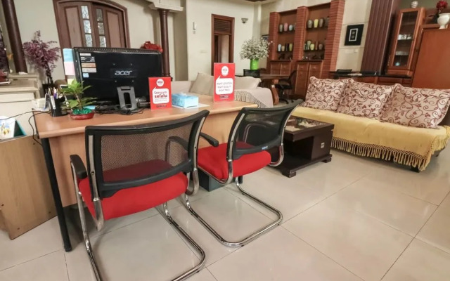 NIDA Rooms Garden Tomb Kebagusan