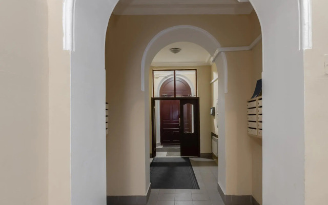 Rento on Sadovaya-Samotechnaya Street