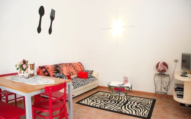 San Teodoro Suaredda Apartments