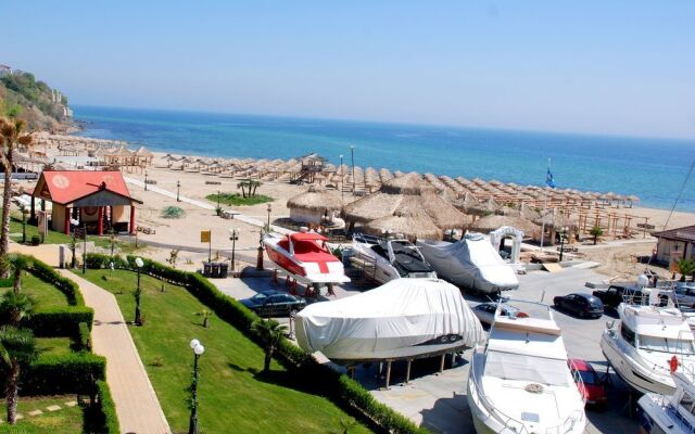 Baratero Vlas Marina Apartment