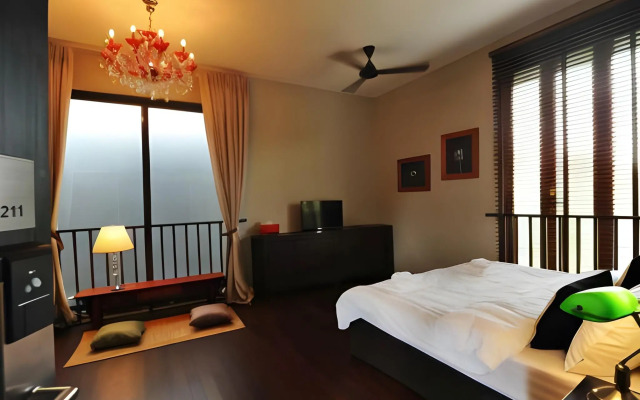Villa Bangkok Formerly Villa Phra Sumen